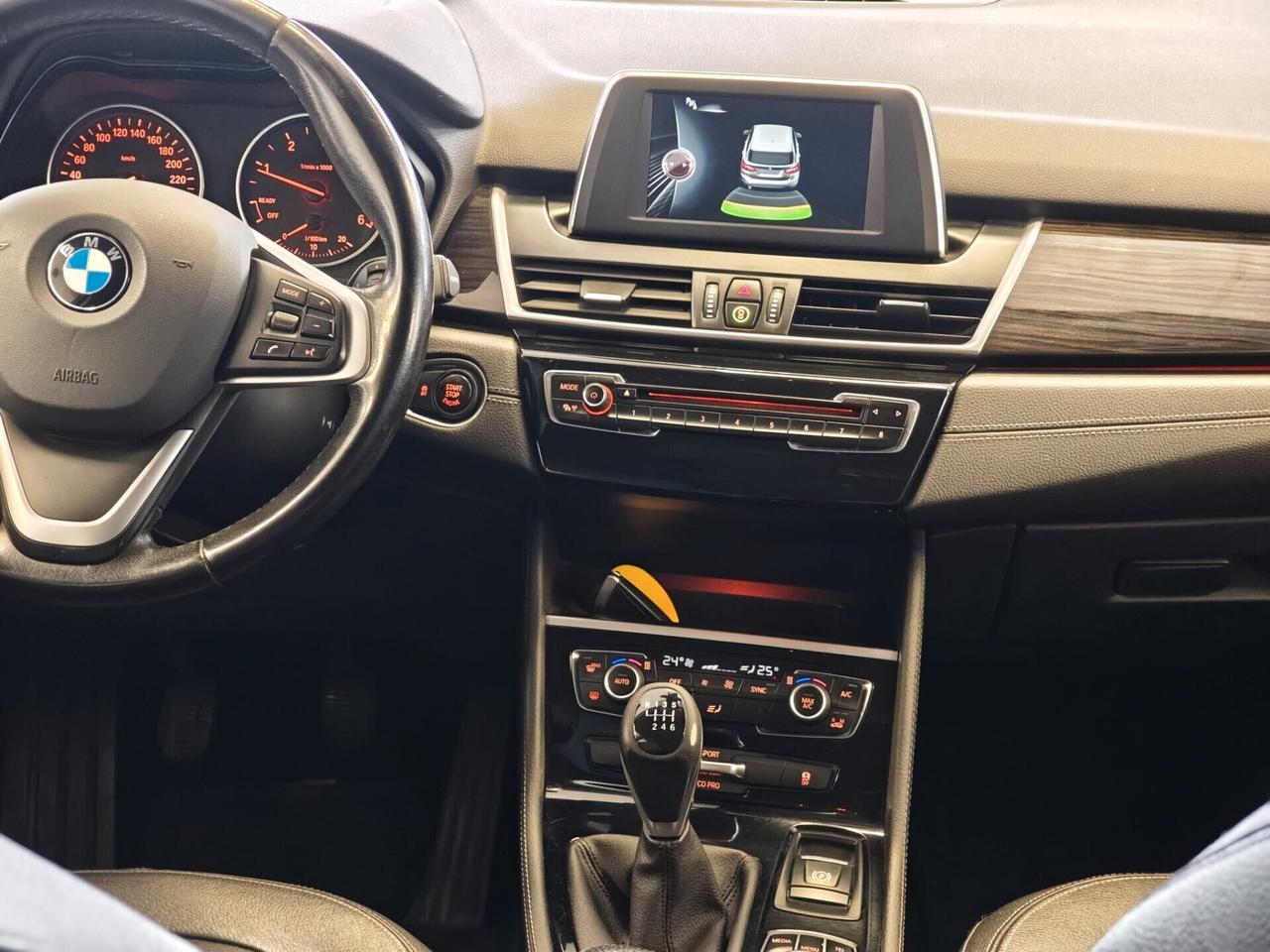 Bmw 2er Active Tourer 218d xDrive Active Tourer Luxury