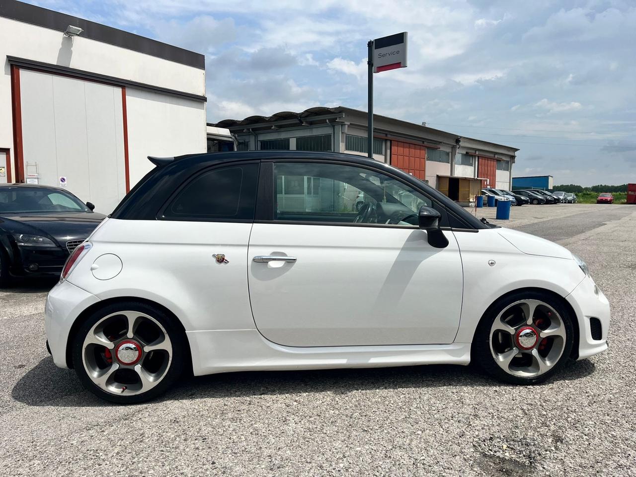 Abarth 500 C 1.4 Turbo T-Jet MTA Bicolore