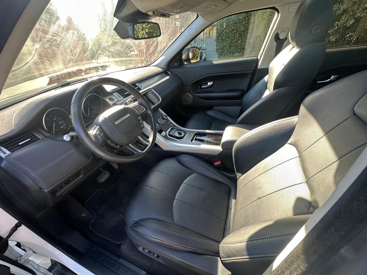 Land Rover Range Evoque 2.0 TD4 180 CV 5p. SE Dynamic