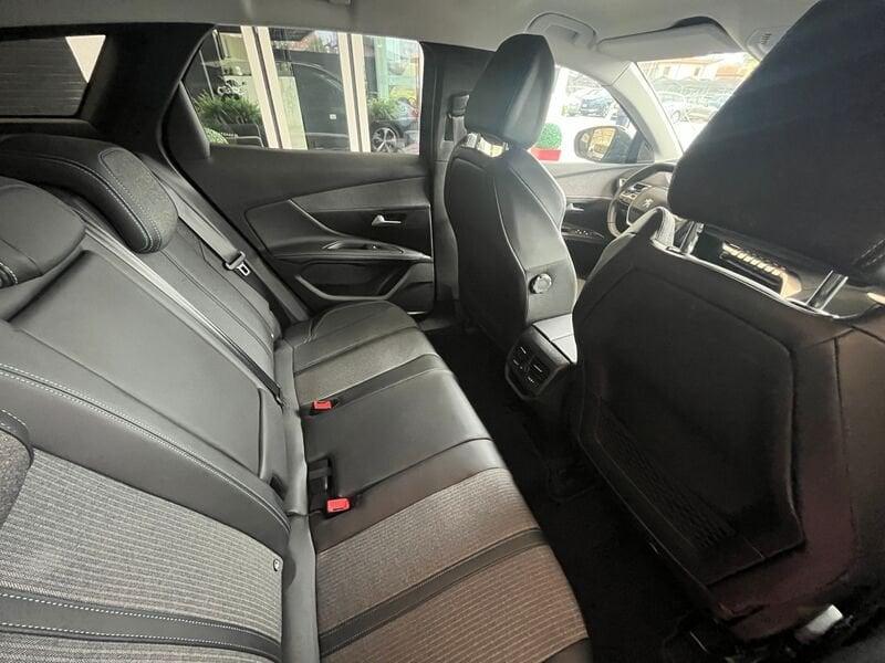 Peugeot 3008 3008 1.5 bluehdi Allure Pack s&s 130cv eat8
