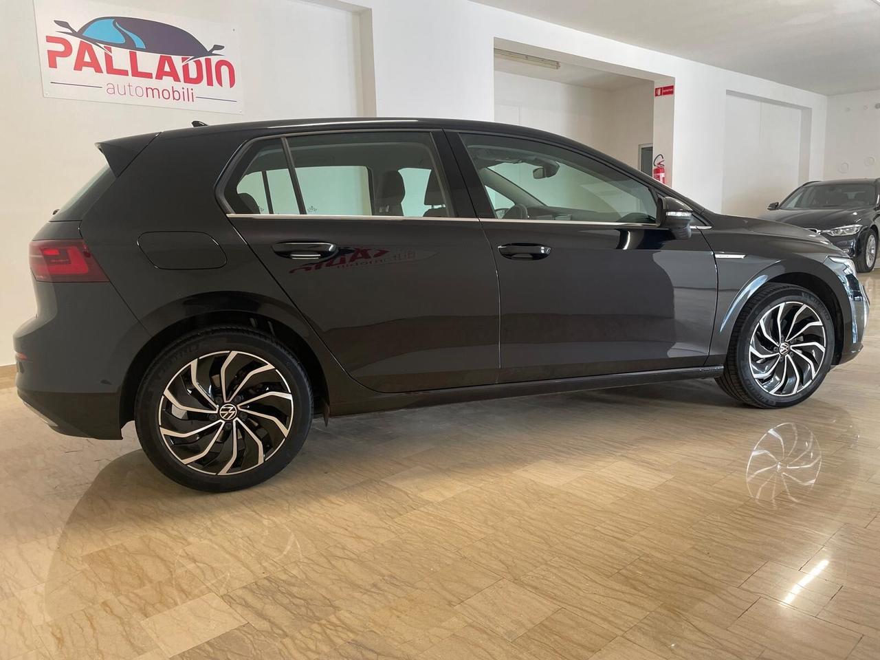 Volkswagen Golf 1.5 eTSI 130 CV EVO ACT DSG Style