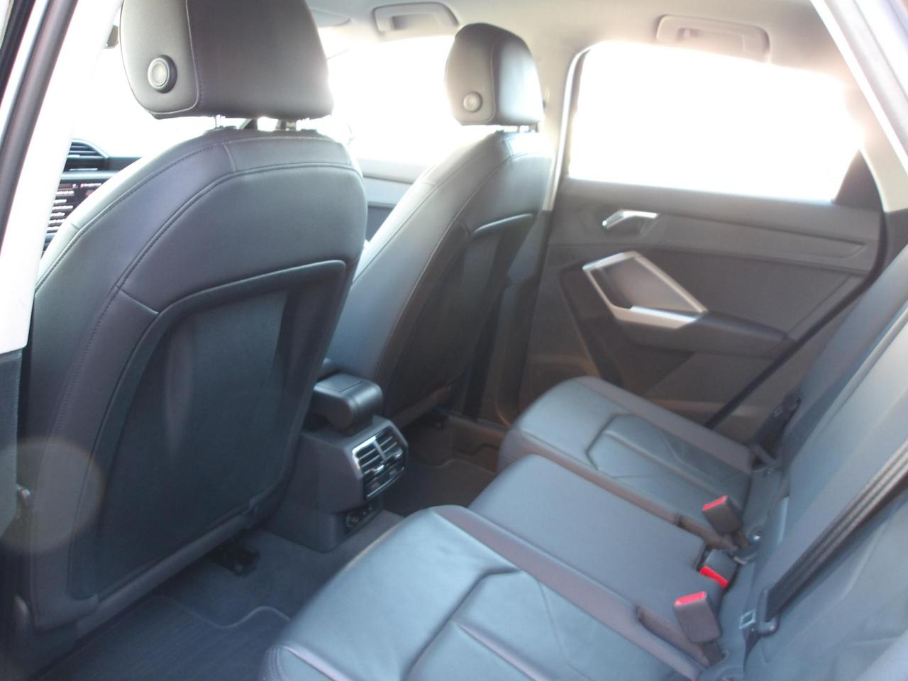 AUDI Q3 Sportback 35 2.0 tdi S line quattro