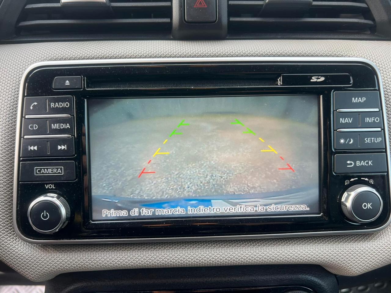 Nissan Micra 0.9 IG-T 12V 5 porte N-Connecta