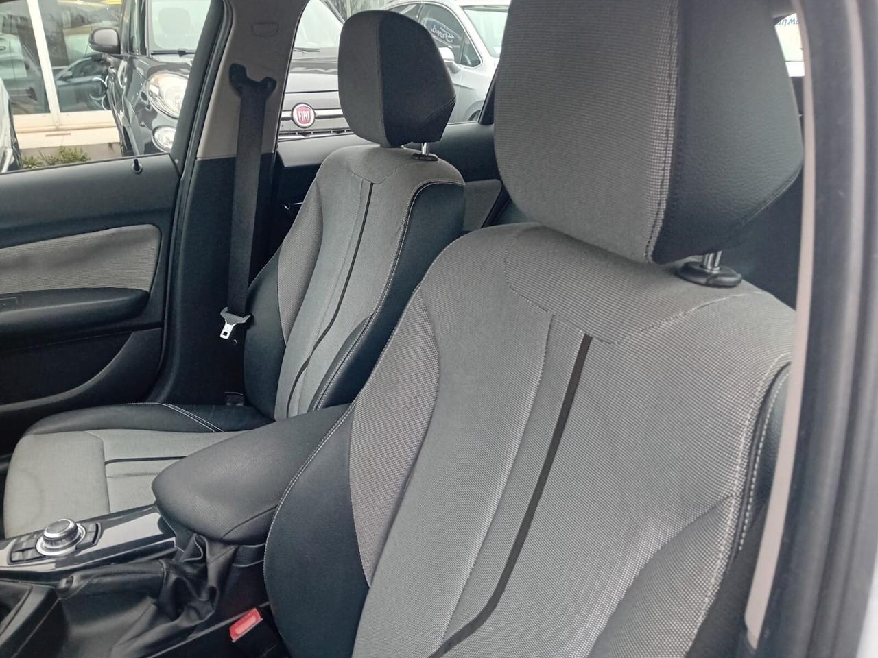 Bmw 118 118d 5p. Urban