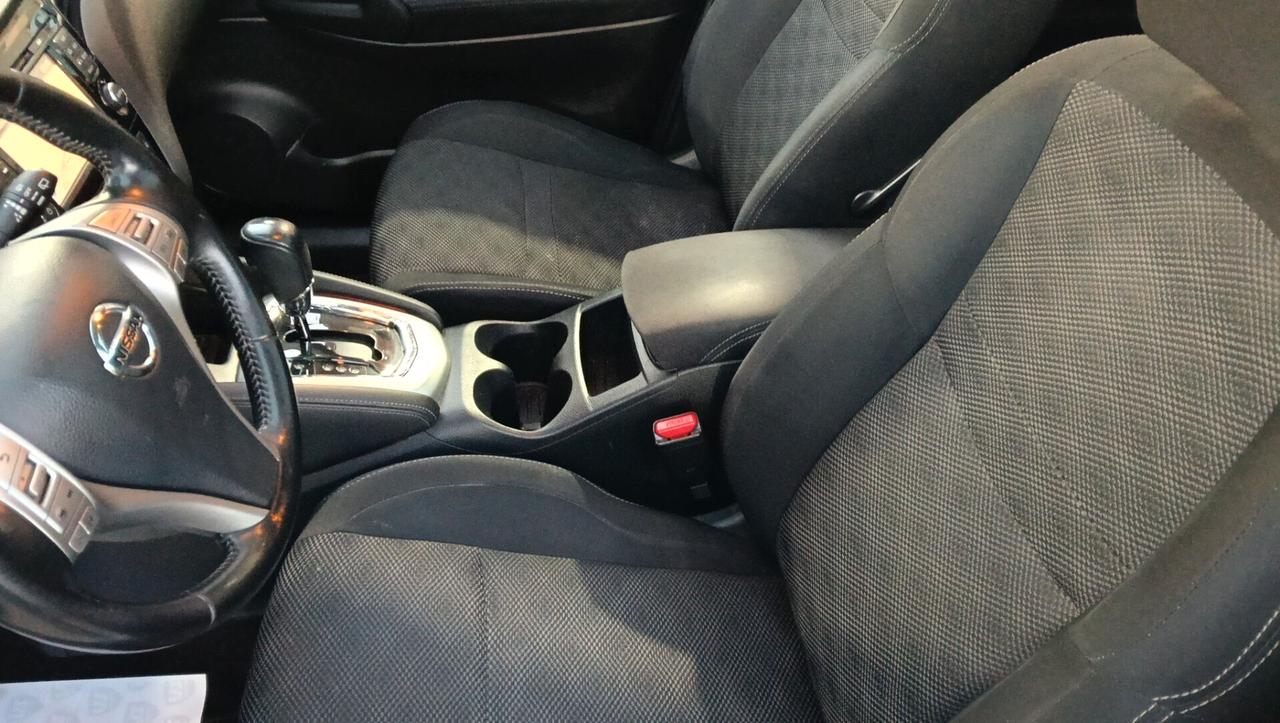 NISSAN QASHQAI 1.6 dCi 2WD-AUTO-PREZZO PROMO!