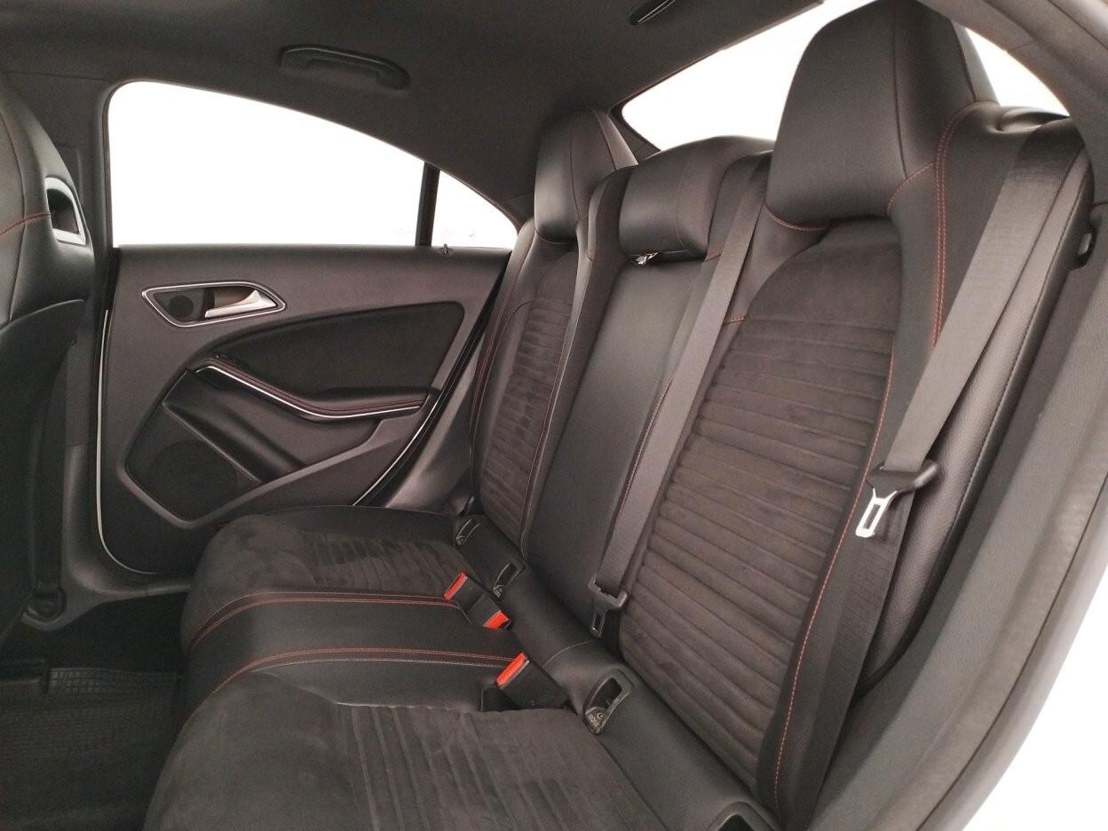MERCEDES-BENZ CLA200 cdi Premium auto - TETTO PANORAMICO APRIBILE