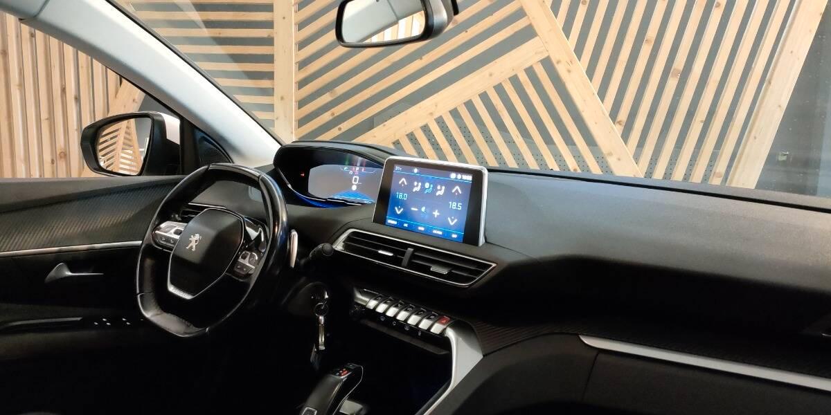 Peugeot 3008 1.5 bluehdi Business s&s 130cv eat8