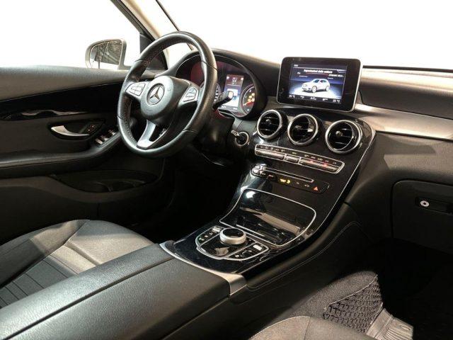 MERCEDES-BENZ GLC 220 d 4Matic Sport Navi