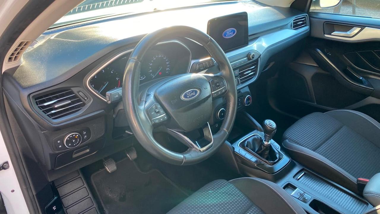 Ford Focus 1.5 Eco 95 CV SW Business AUTOCARRO 5-posti
