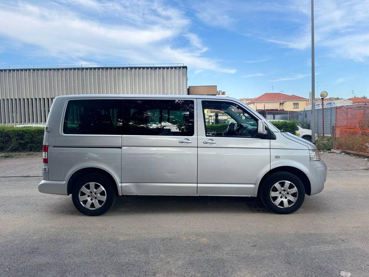 Volkswagen T5 Transp.30 2.5 tdi 174cv 4m. kombi p.c.
