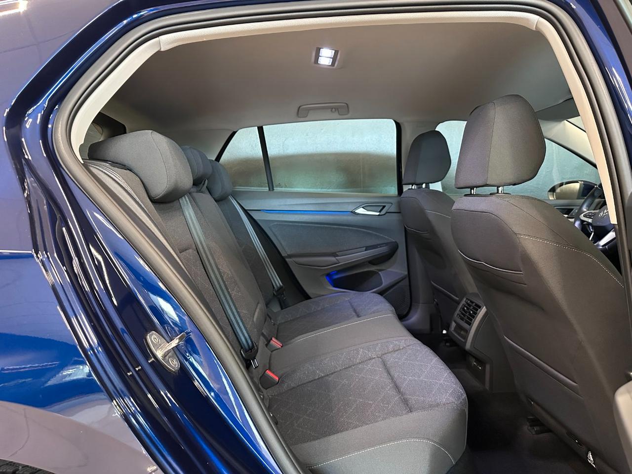 Volkswagen Golf 1.5 etsi evo Life 130cv dsg