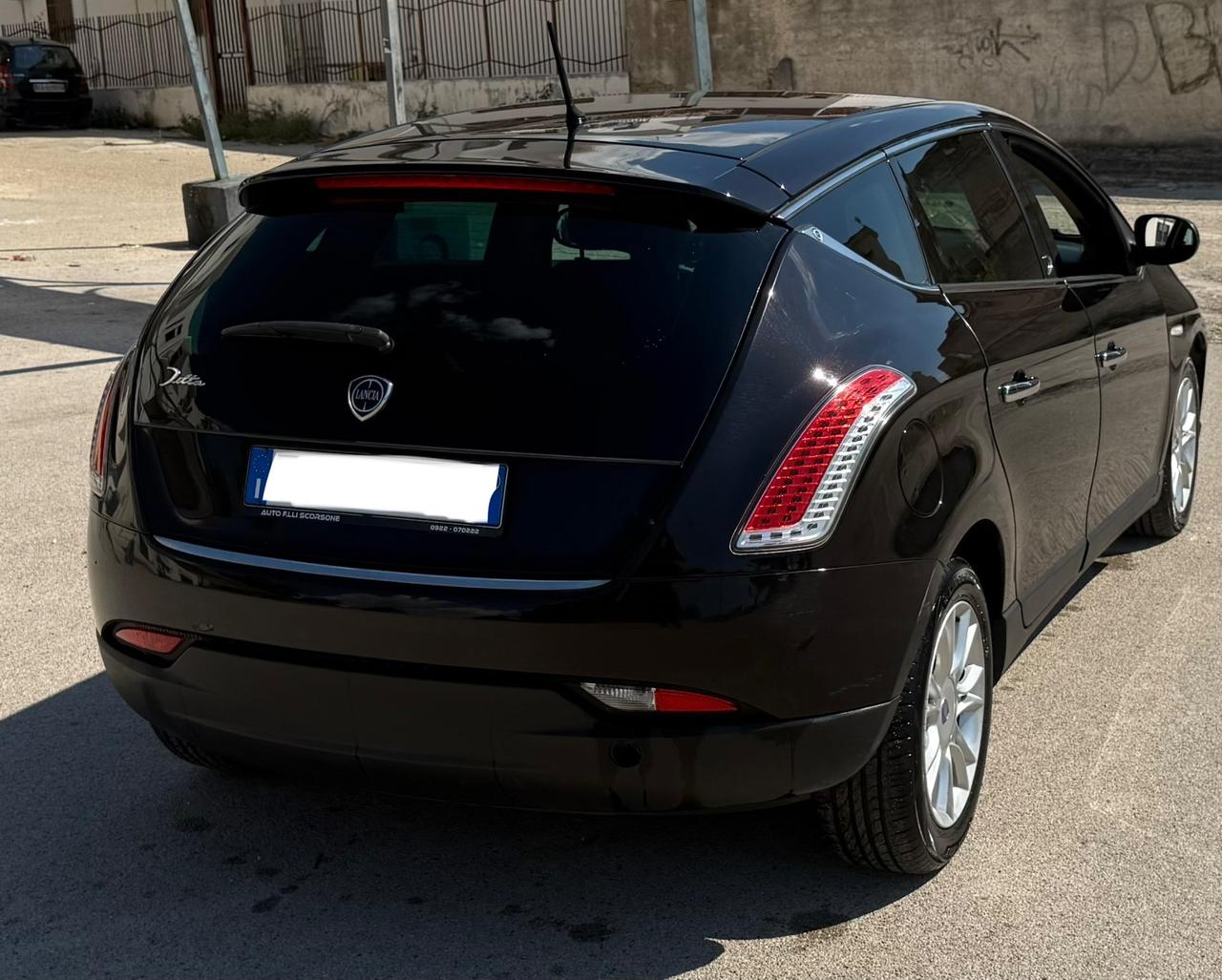 Lancia Delta 1.6 MJT Finanziaria senza busta paga