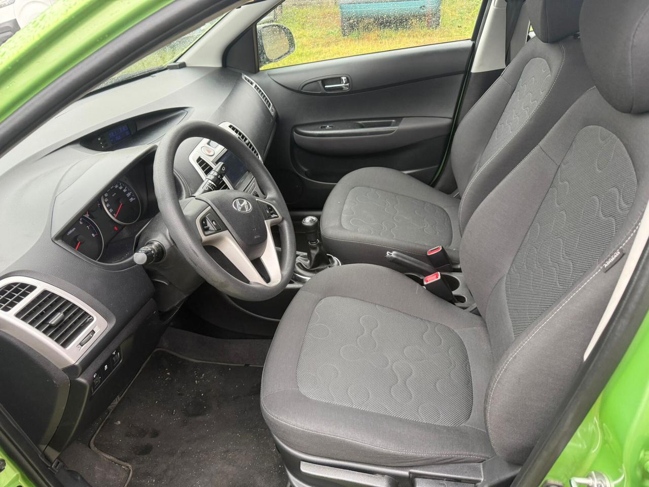 Hyundai i20 1.2 5p. ADATTA NEOPATENTATI