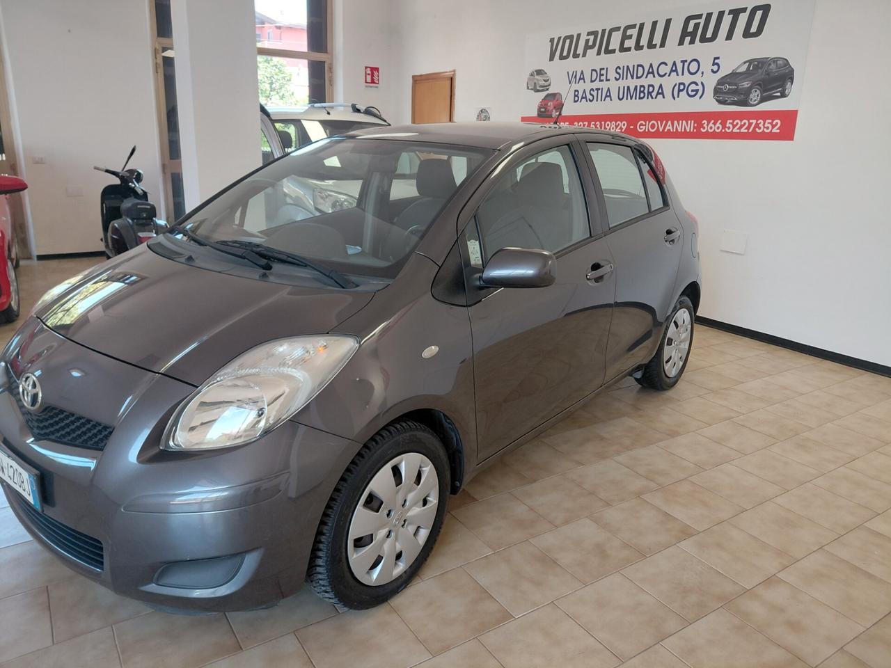 TOYOTA YARIS ANNO 2009 DS 1.4 ADATTA NEOPATENTATI KM 180 MILA
