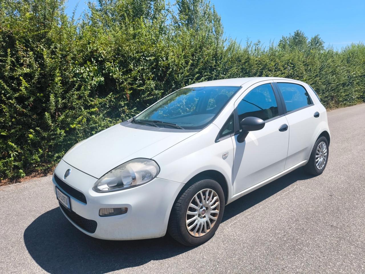 FIAT PUNTO 1,2 BENZINA- EURO 6 -OK NEOPATENTATI