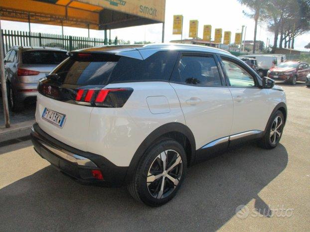 Peugeot 3008 NAVI/PDC/CAMERA/LED/CROMO