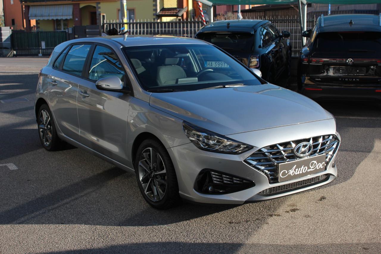 Hyundai i30 1.0 Hybrid 120CV Style • Clima Bi-Zona Sensori Parcheggio Ant/Post