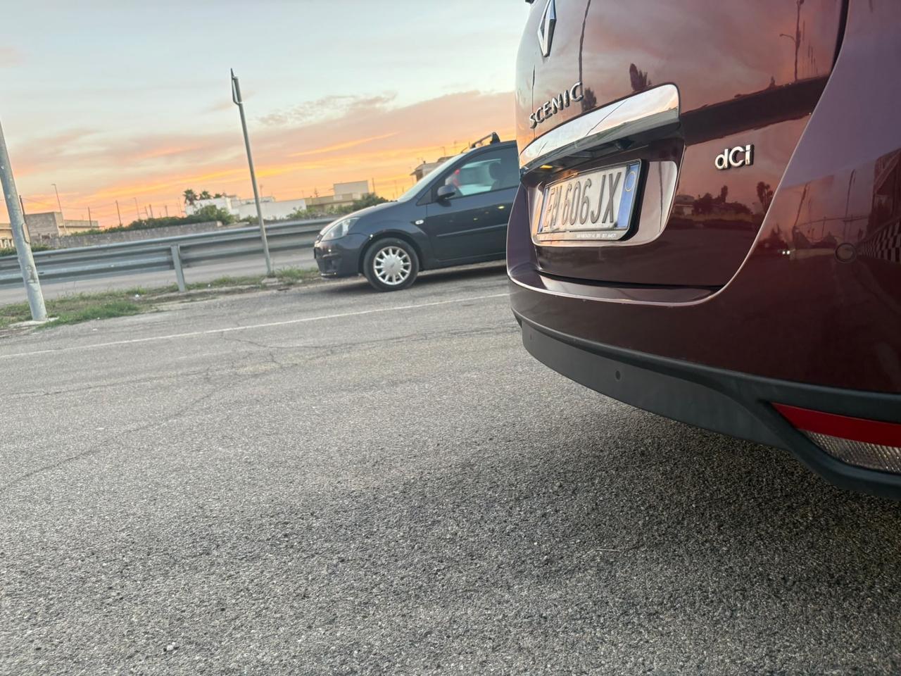 Renault Scenic XMod 1.6 dCi 7 posti 2012