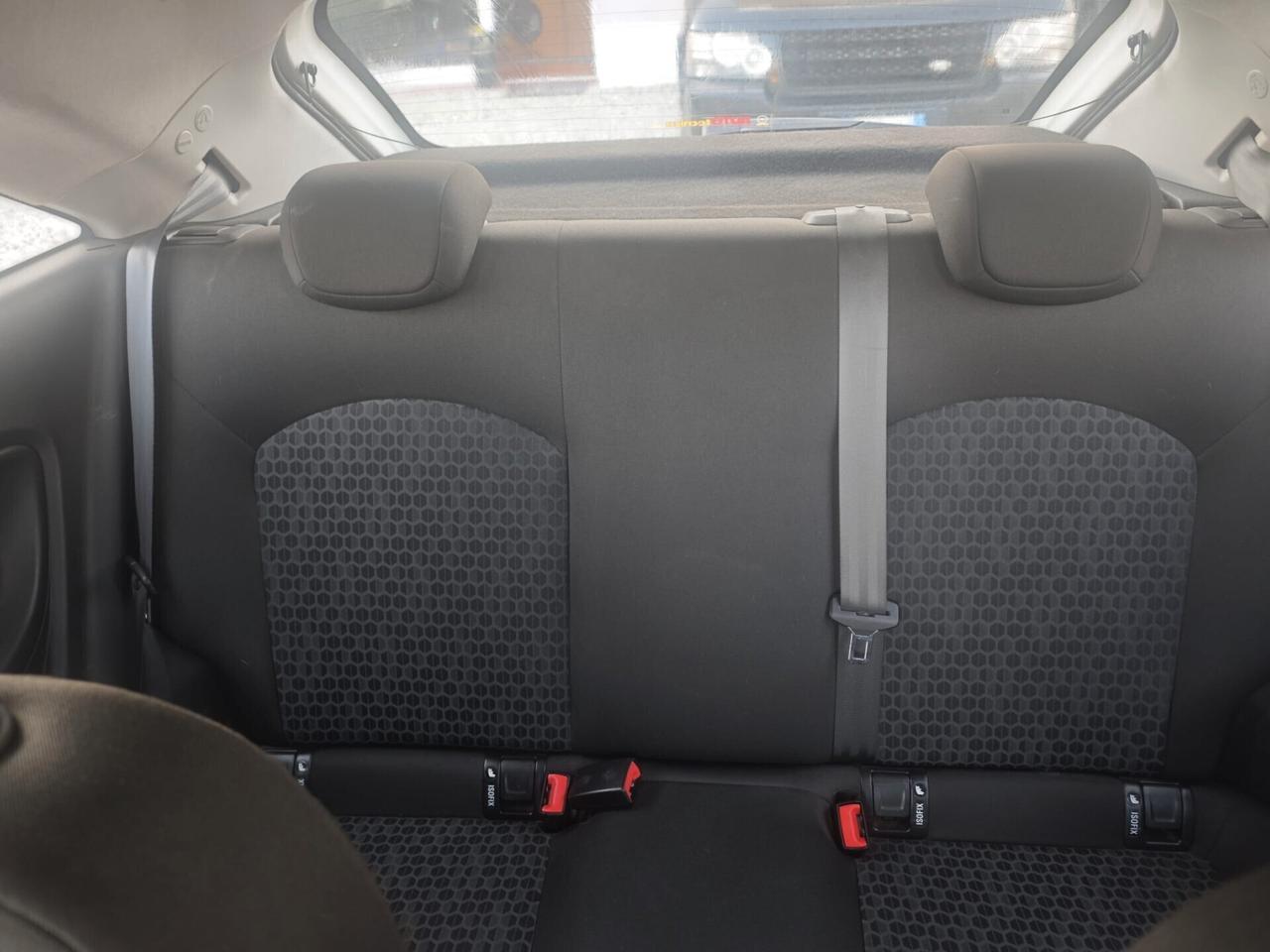 Opel Corsa 1.3 CDTI Coupé