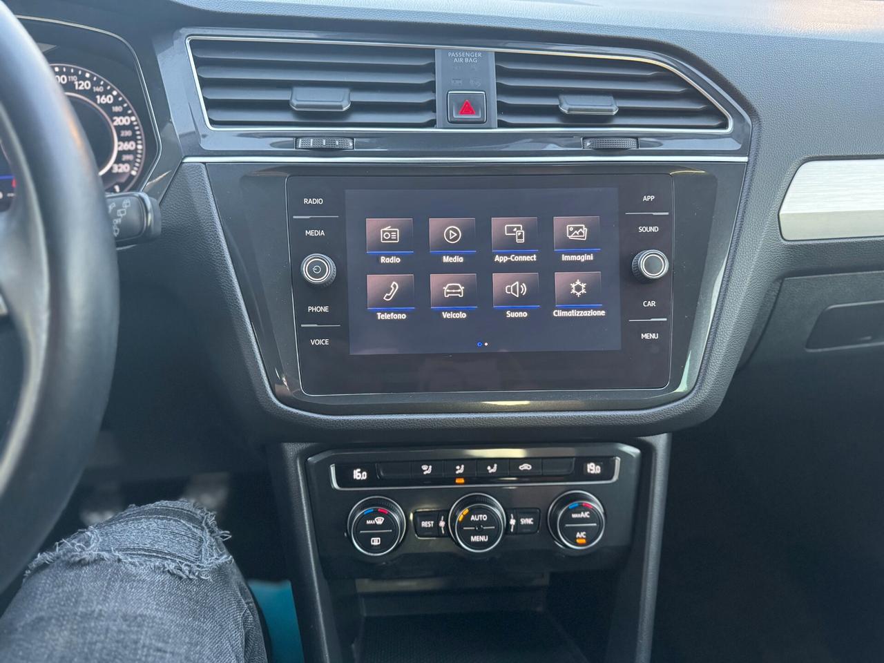 Volkswagen Tiguan 1.6 116CV R-LINE