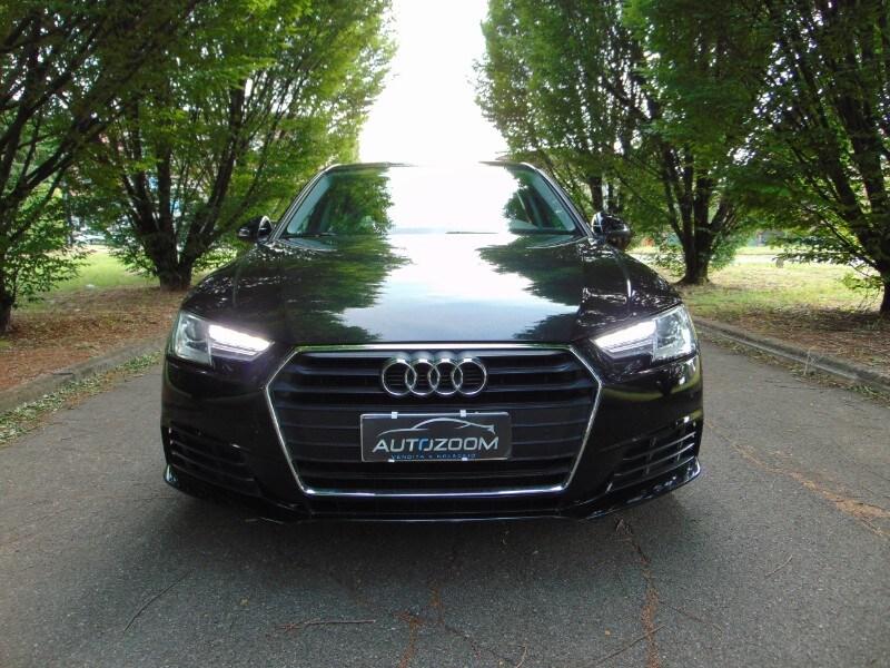 AUDI A4 5ª serie A4 2.0 TDI 150 CV S tronic Bu...
