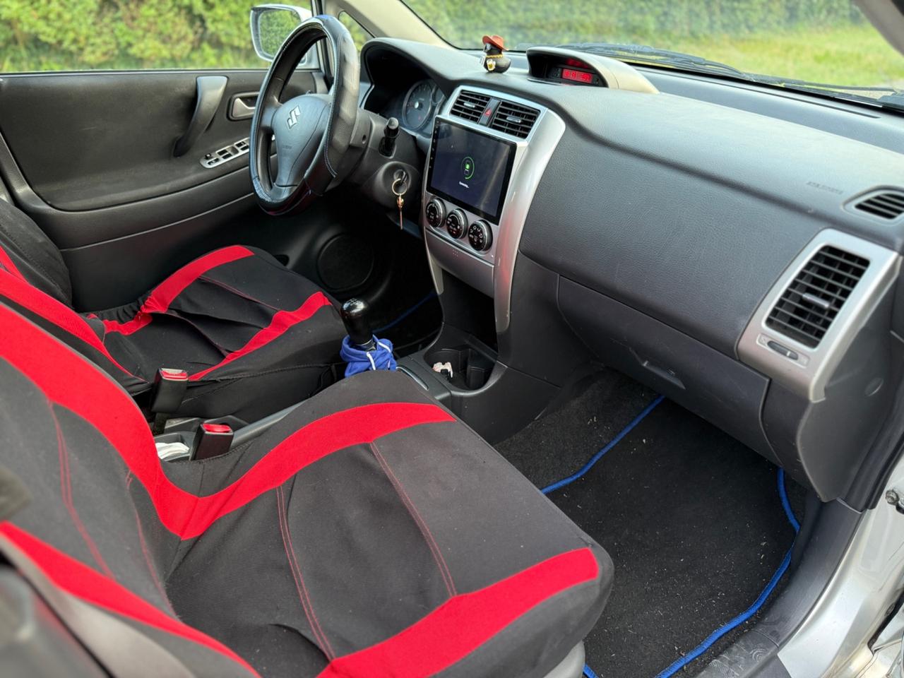 Suzuki Liana 1.6i 4x4 Benzina