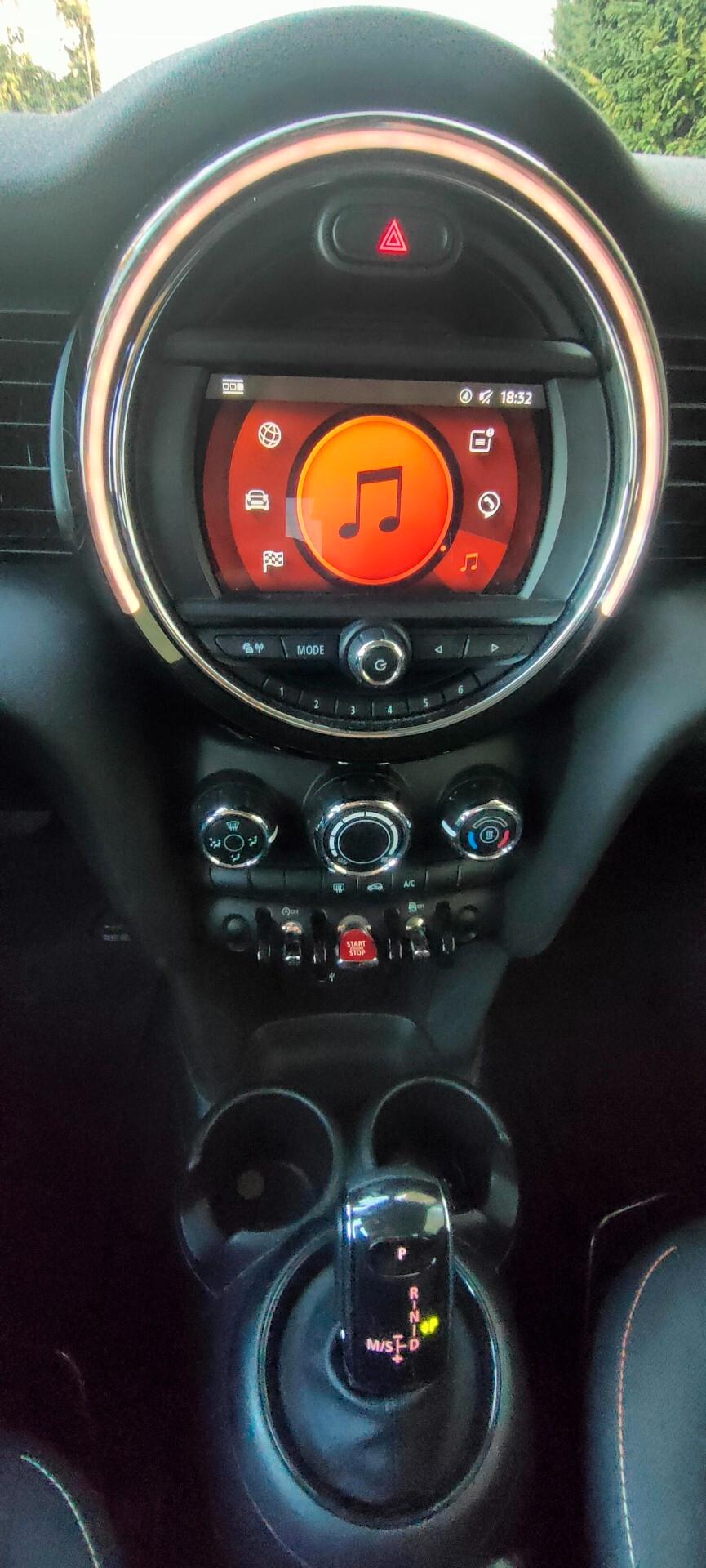Mini Cooper 1.5 Business