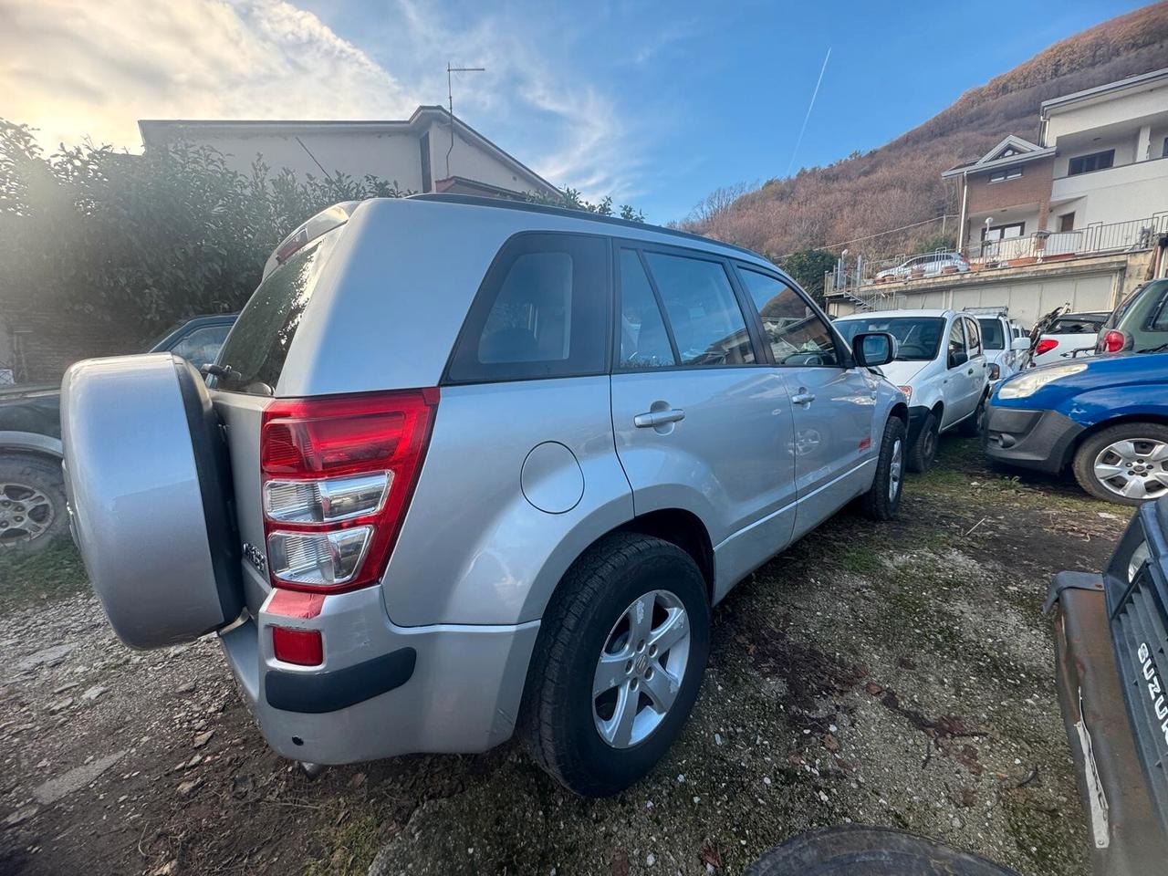 Suzuki Grand Vitara 1.9 DDiS 3 O 5 porte