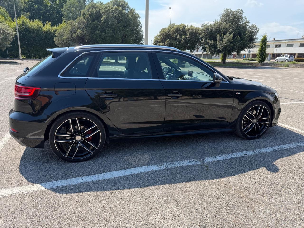 Audi A3 SPB 2.0 TDI quattro Sport