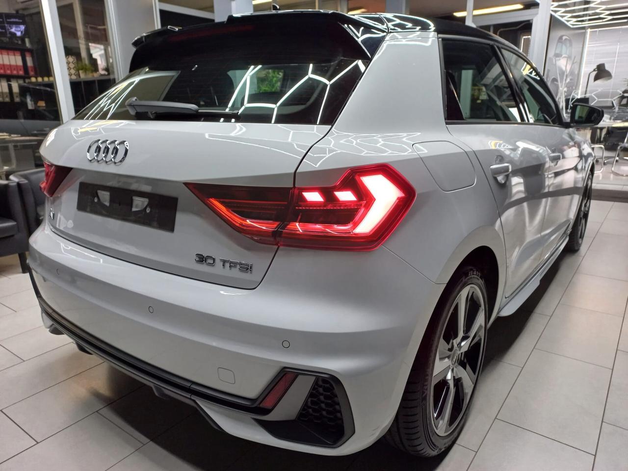 Audi A1 SPB 30 TFSI S tronic line edition