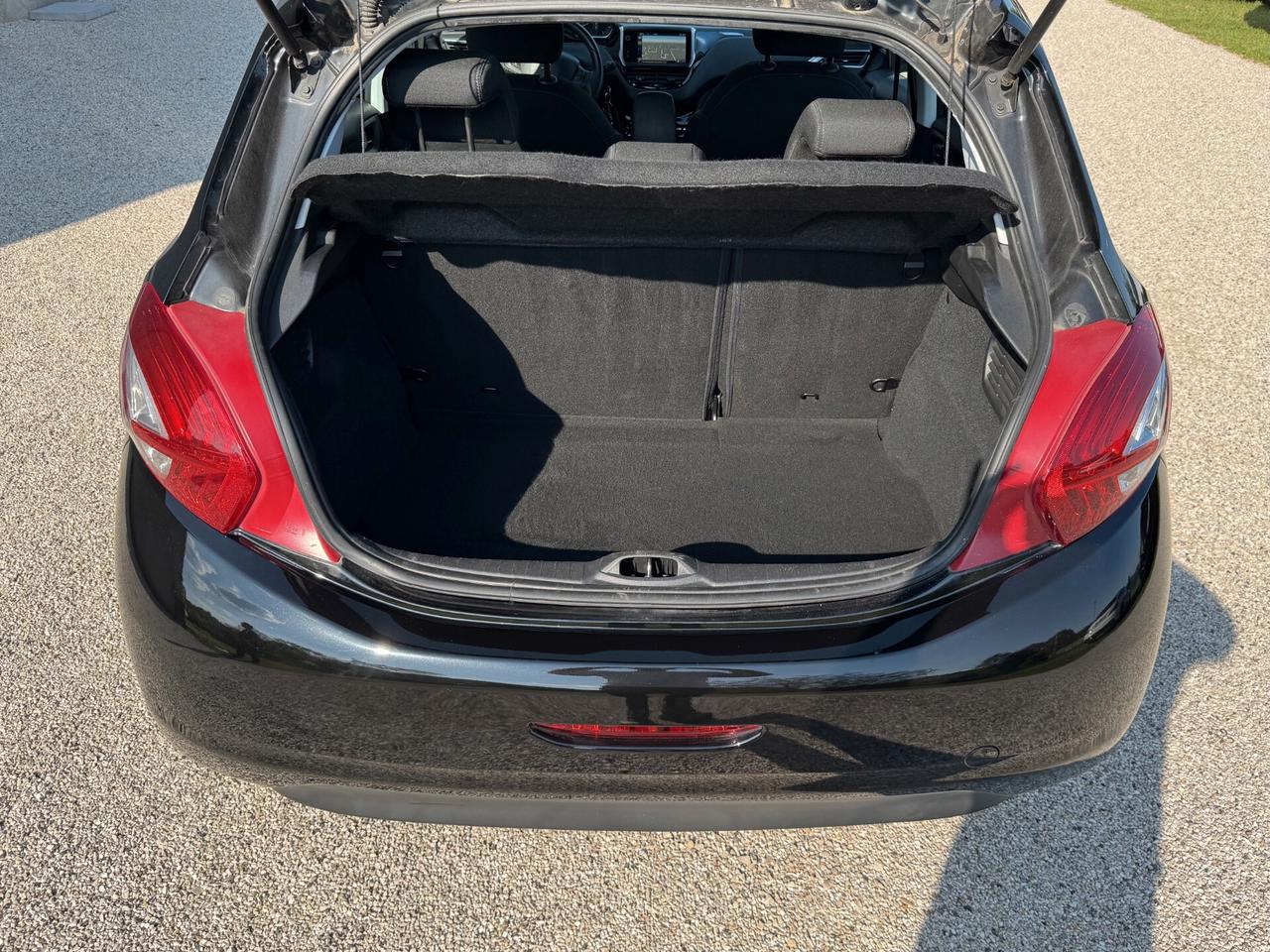 Peugeot 208 5p 1.2 puretech Allure E6 | UNICO PROPRIETARIO