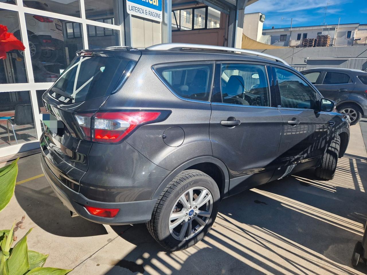 Ford Kuga 1.5 TDCI 120 CV bluetooth usb 06 19 manu. 2wd