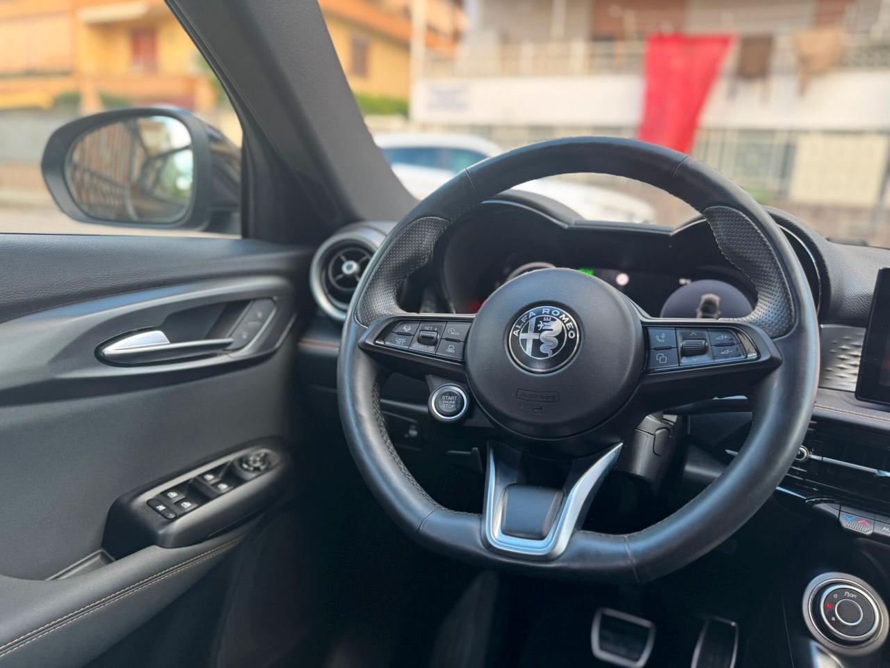 Alfa Romeo Tonale 1.6 diesel 130 CV TCT6 Veloce