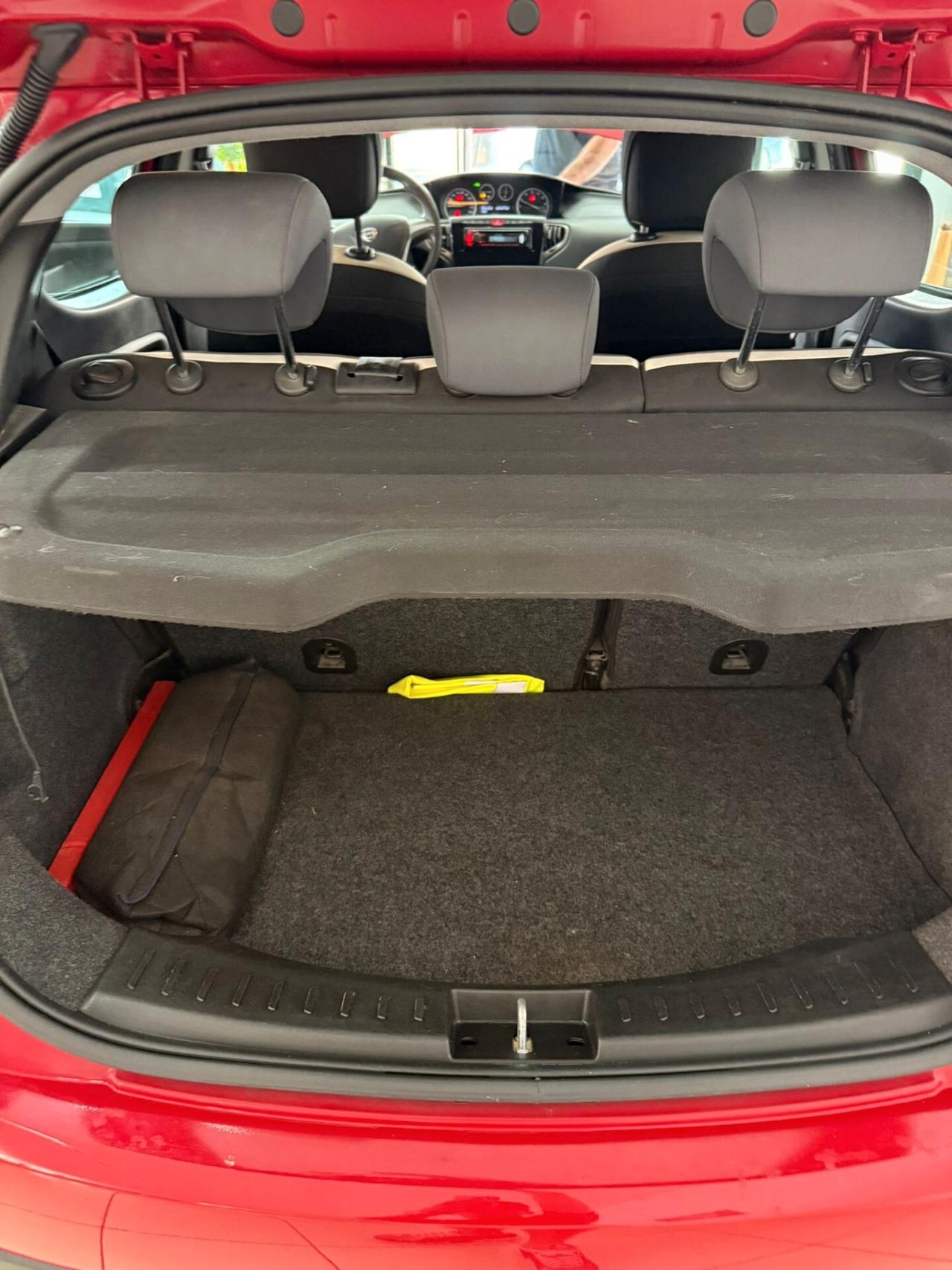 Lancia Ypsilon 1.2 69 CV 5 porte GPL Ecochic Gold