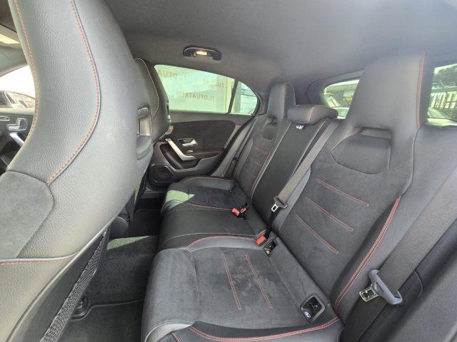MERCEDES-BENZ A 200 AUTOMATIC PREMIUM AMG SEDILI ELETTRICI AMBIENT