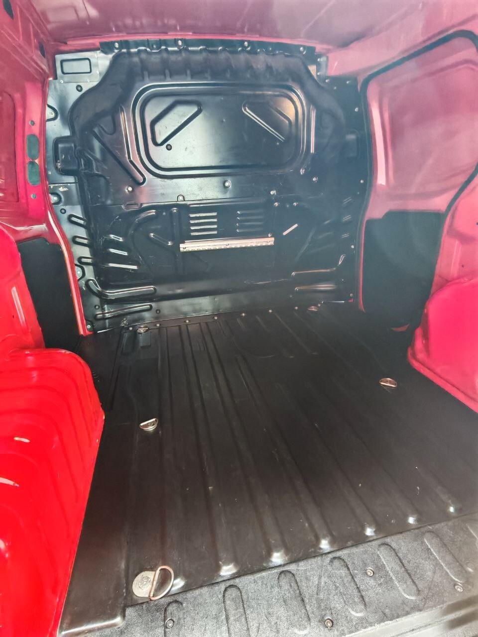 Fiat Fiorino 1.3 MJT 95CV Cargo Adventure