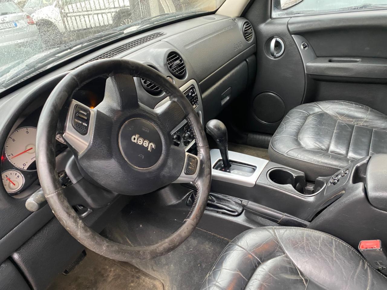 Jeep Cherokee 2.8 CRD Sport