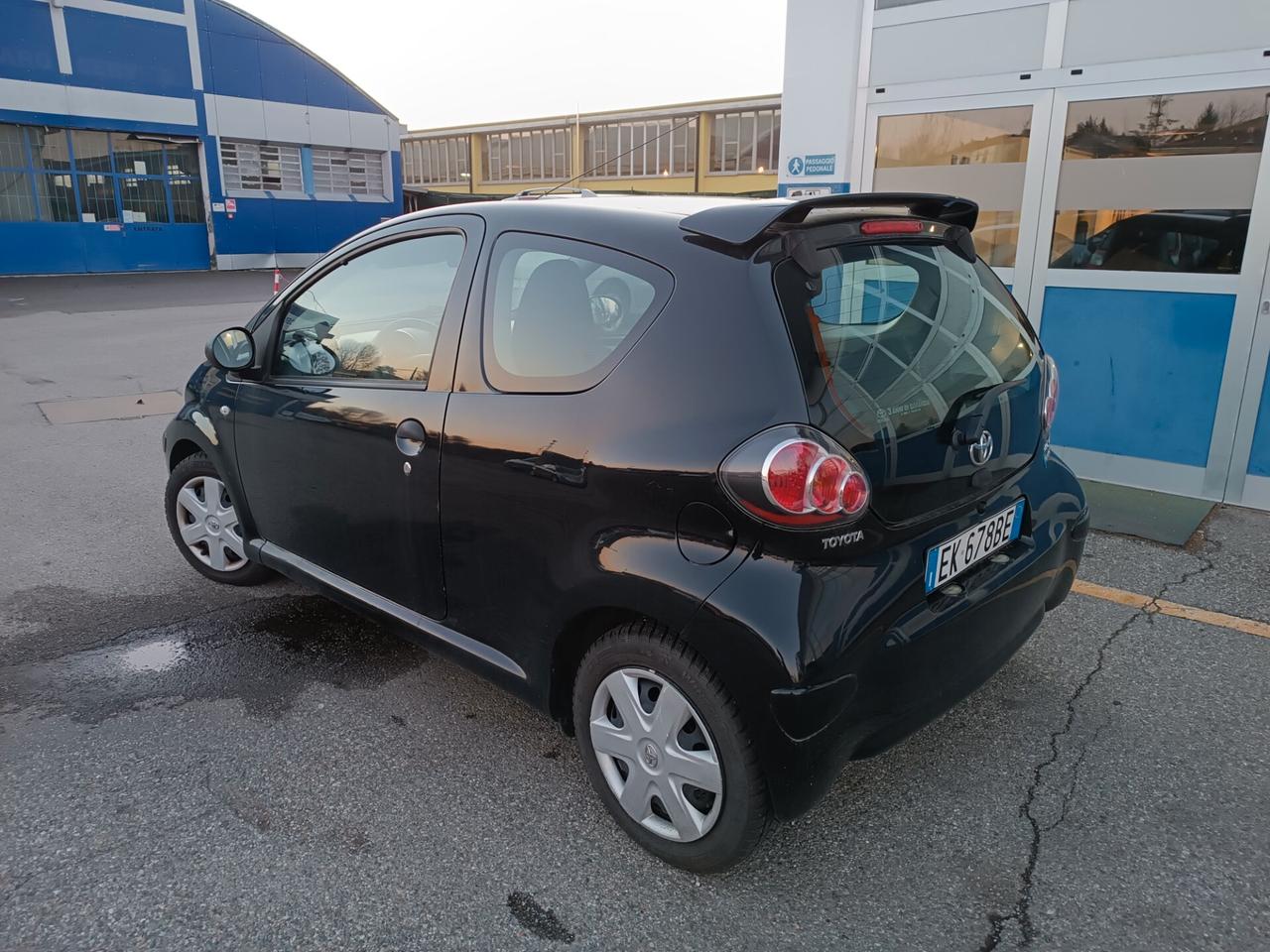 Toyota Aygo 1.0 12V VVT-i 3 porte Now Connect