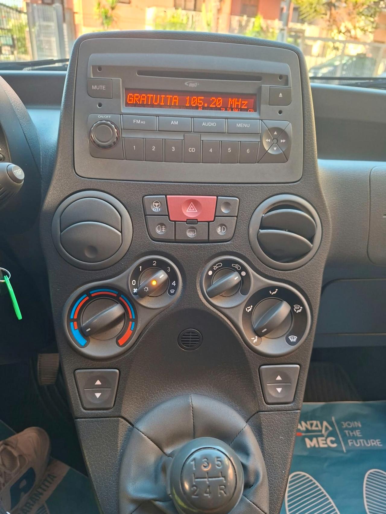 Fiat Panda 1.3 MJT 16V DPF 4x4 Climbing