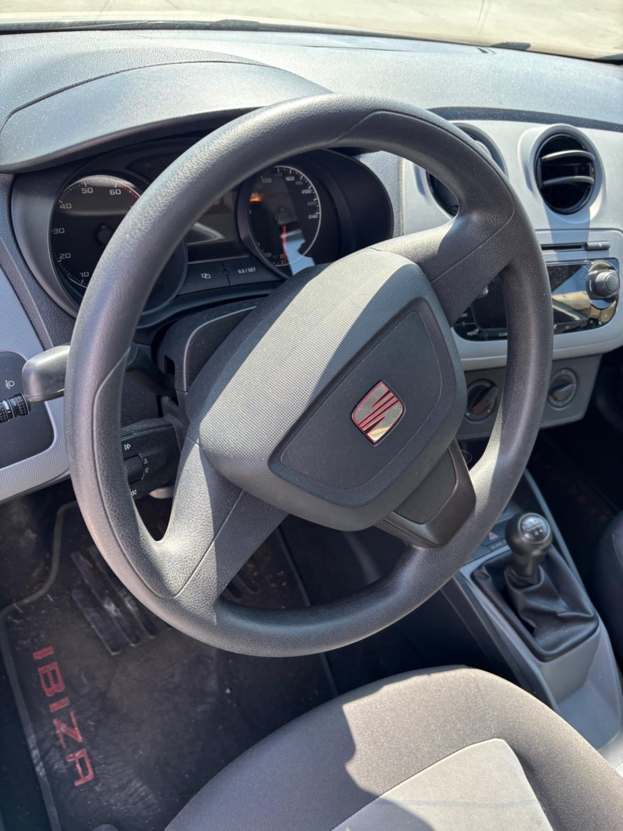 Seat Ibiza 1.2 70 CV 5 porte Style neo patentato