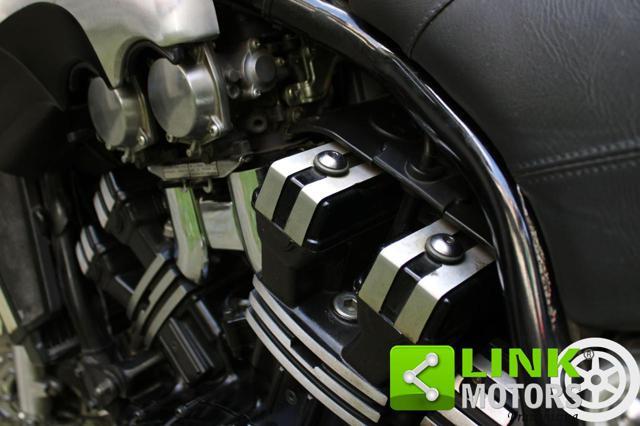 YAMAHA V-Max 1200 102 CV Power Cruiser