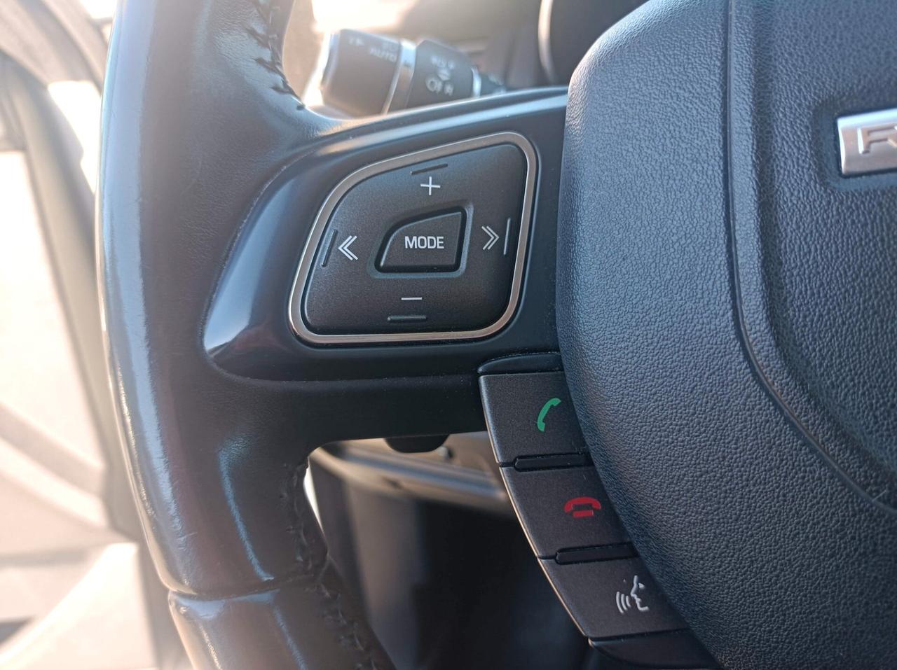 Land Rover Range Evoque 2.2 TD4 5p. Dynamic