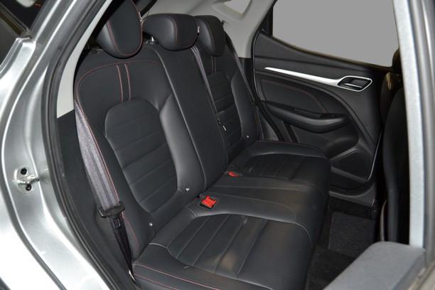 MG ZS - exclusive 1.0 6mt