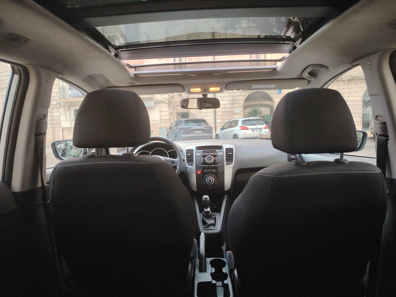 Kia Venga 1.4 CRDi 90CV Cool - TETTO APRIBILE