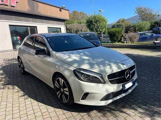 Mercedes-Benz A 200 A 200 d Automatic Premium