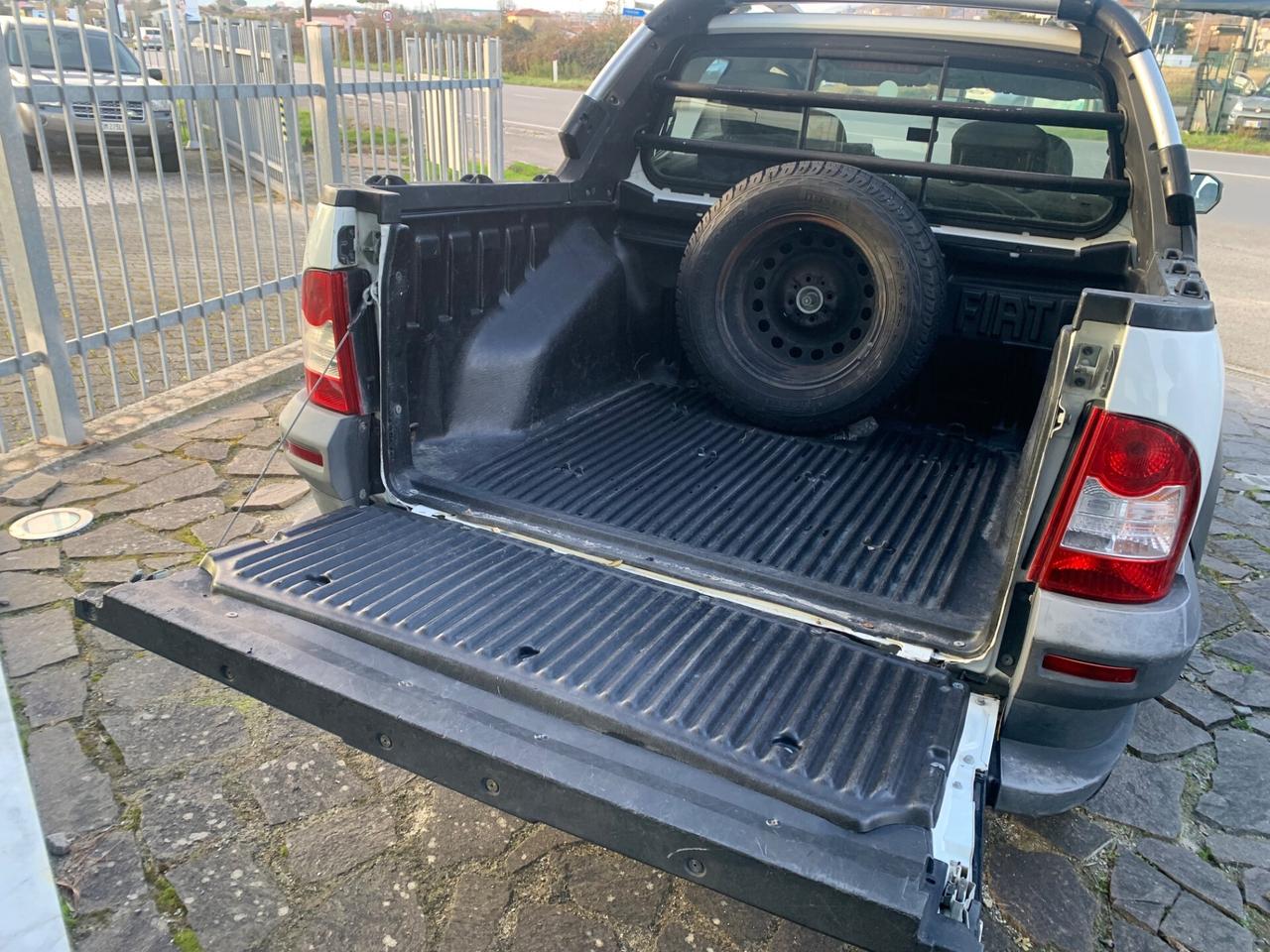 Fiat Strada 1.3 MJT 95CV Pick-up DC Adventure