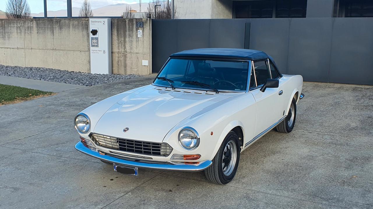 Fiat 124 Spider Spider