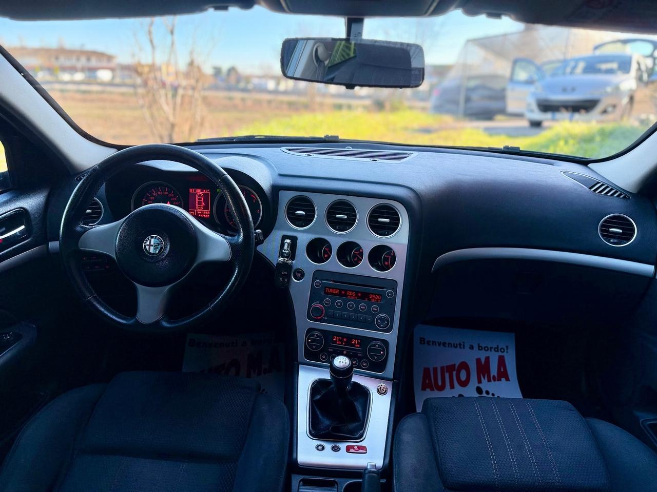 Alfa Romeo 159 1.9 JTDm Sportwagon km 147,000 garanzia 12 mesi