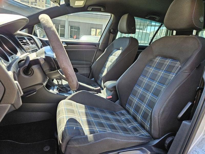 Volkswagen Golf GT 1.4 TSI Plug-In-Hybrid DSG GTE