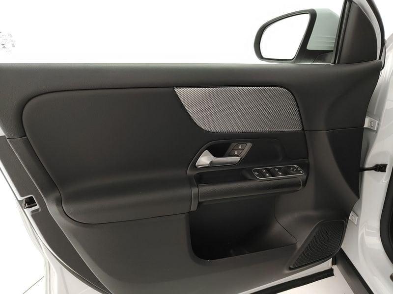 Mercedes-Benz GLA GLA 200 Automatic Business Extra IVA DEDUCIBILE
